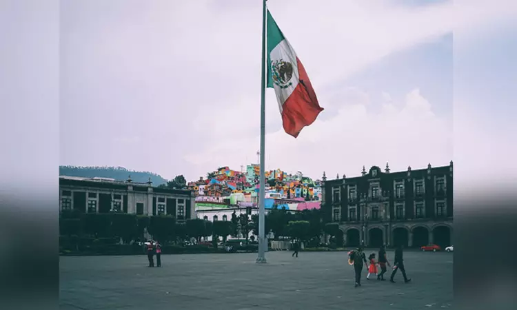 16 police workers released after being kidnapped in southern Mexico 16 police workers released after being kidnapped in southern Mexico