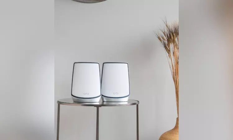 NETGEAR Orbi RBK852 mesh router gives Wi-Fi a new life with wider range