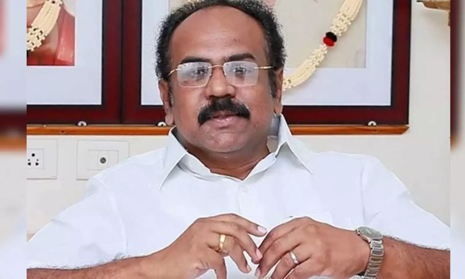 Min Thennarasu takes stock of TANGEDCOs monsoon preparedness