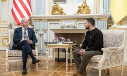 Zelensky calls on Biden to invite Ukraine into NATO now