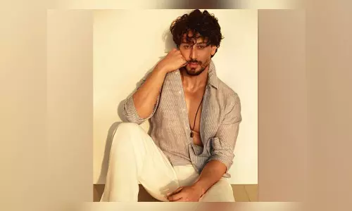 Tiger Shroff shares video of his intense boxing workout