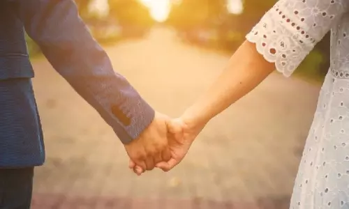 Raj teacher, girl student tracked down in Chennai