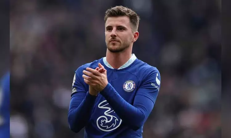 Man Utd sign Mount from Chelsea on five-year deal