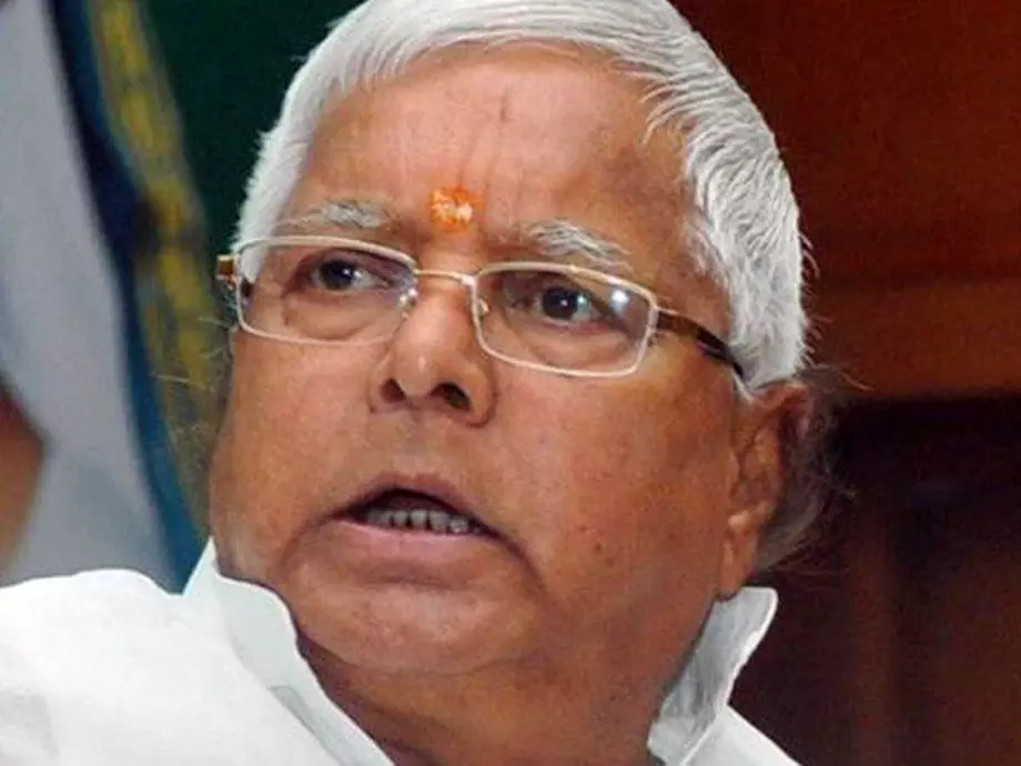 Lalu says he will travel to Bluru for meeting of Oppn parties
