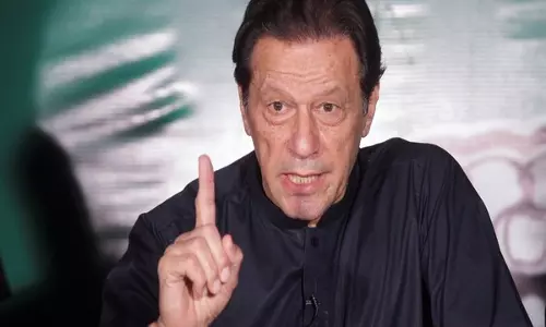 Imran approaches SC to challenge Islamabad HC order on Toshakhana reference