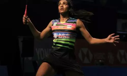 Canada Open: PV Sindhu, Lakshya Sen sail into semifinals Canada Open: PV Sindhu, Lakshya Sen sail into semifinals