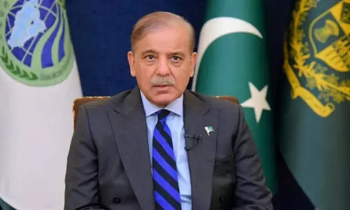 Pak PM forms high-level committee to decide on team’s WC participation