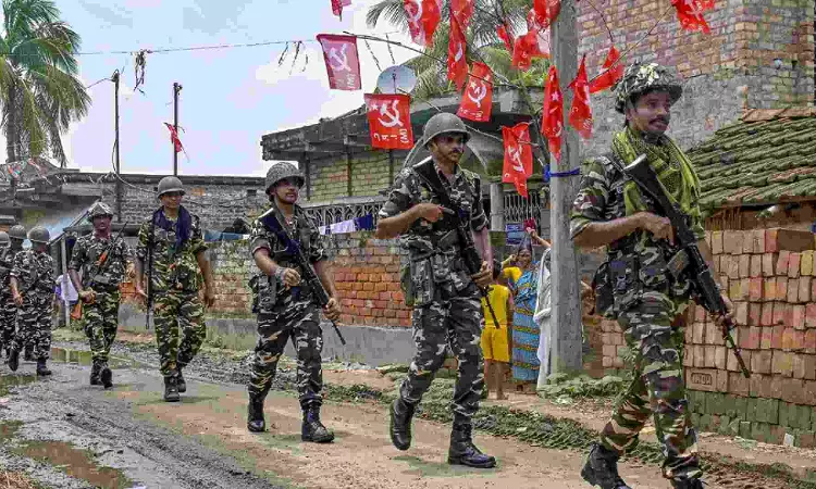 Bengal polls: Death toll rises to 31, 36.66% voter turnout till 1:30 p.m. Bengal polls: Death toll rises to 31, 36.66% voter turnout till 1:30 p.m.