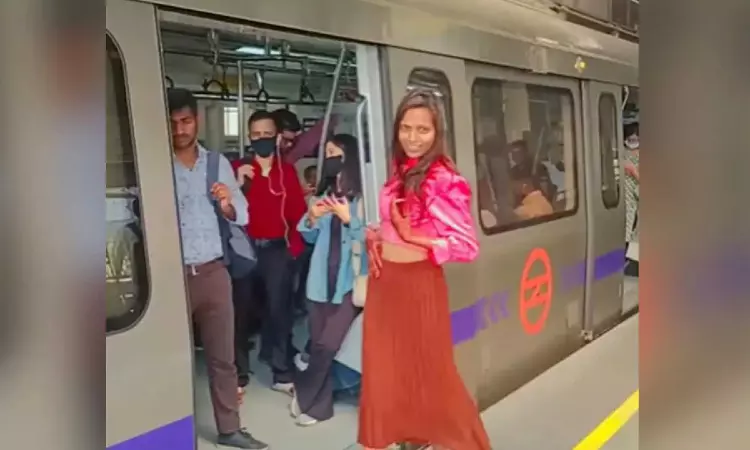 Woman dances on Delhi Metro platform, video goes viral