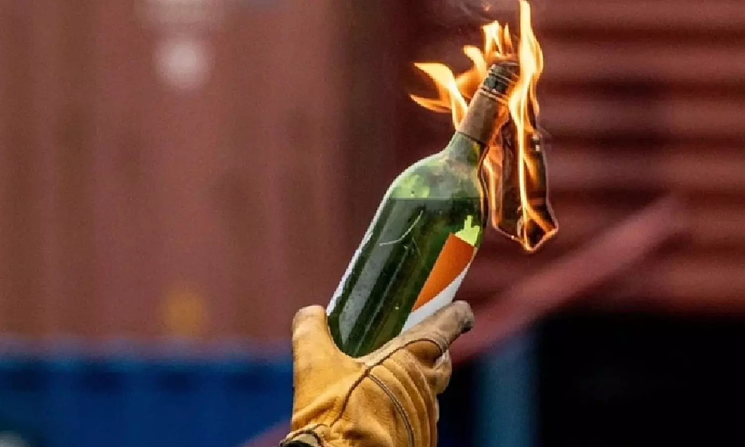 PMK functionarys son attacked, petrol bombs hurled at house