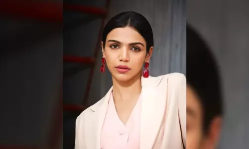 Shriya awaits Ishq-e-Nadaan release; wraps up The Broken News 2