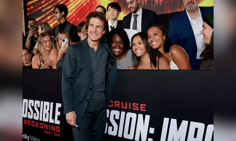 Tom Cruise uses helicopters to overcome roadworks during Mission: Impossible 8 filming