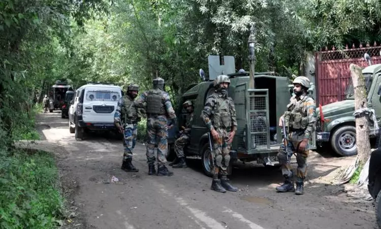 Terror attack on non-local labourers in kashmir village widely condemned