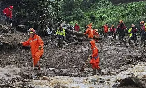 Torrential rains leave 21 dead, 10 missing in S.Korea