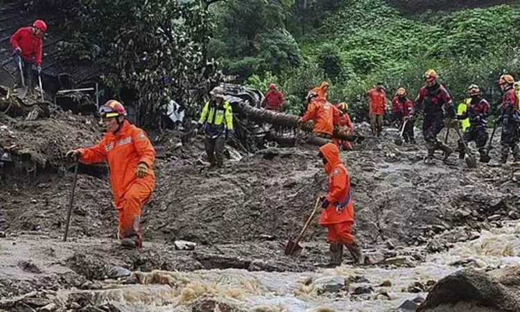 Torrential rains leave 21 dead, 10 missing in S.Korea