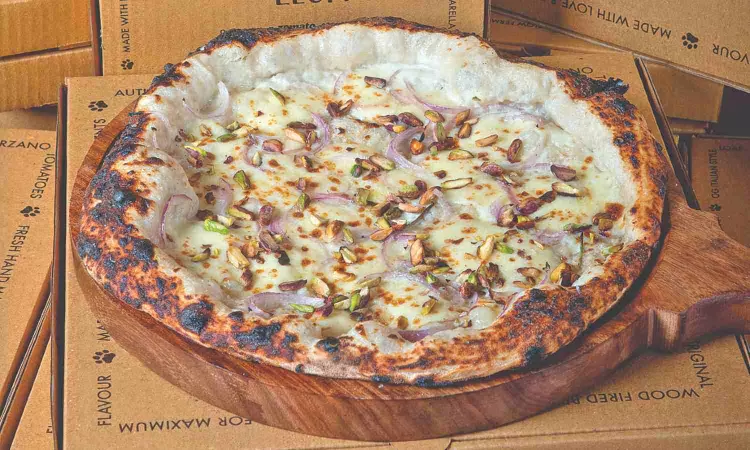 Experience a slice of Italy with authentic Neapolitan pizzas