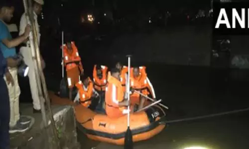 As Yamuna continues to overflow, NDRF carries out rescue operation