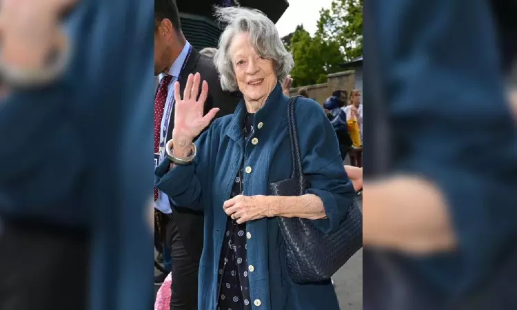 Maggie Smith makes rare public appearance at Wimbledon, delights crowd