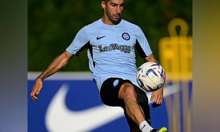 Here to play, write history at this club, says Inter Milans Henrikh