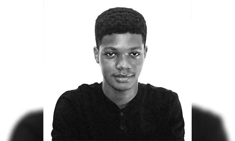 Ivorian graphic designer aims to depict Indian culture through emojis of Holi, street food