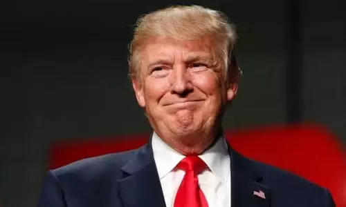 Facing legal peril, Donald Trump calls on GOP to rally around him