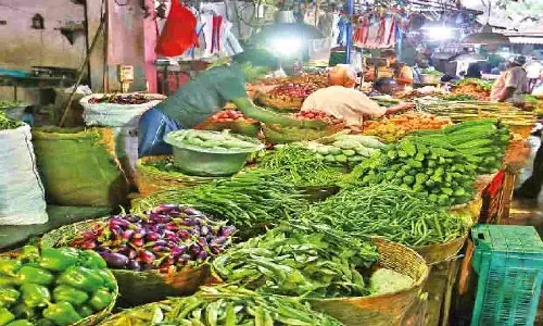 Vegetable prices slightly decreased as supply increases in Chennai