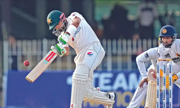 Pakistan in charge after bowlers rout Sri Lanka