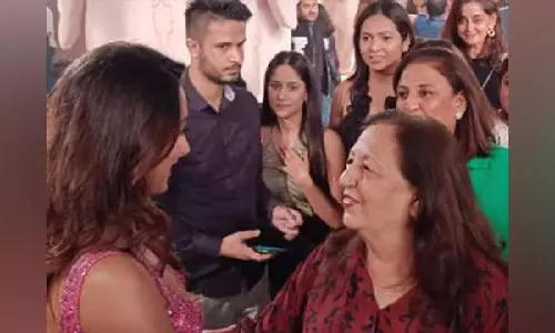 Sidharth’s mom cheers Kiara as she turns showstopper at India Couture Week