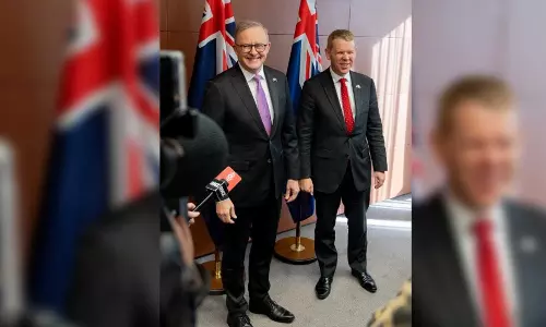New Zealand, Australia PMs meet to celebrate close ties