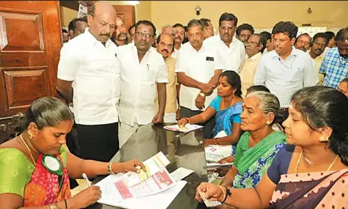 2.01 lakh filled applications received in Chennai: Ma Su on Magalir Urimai Thogai