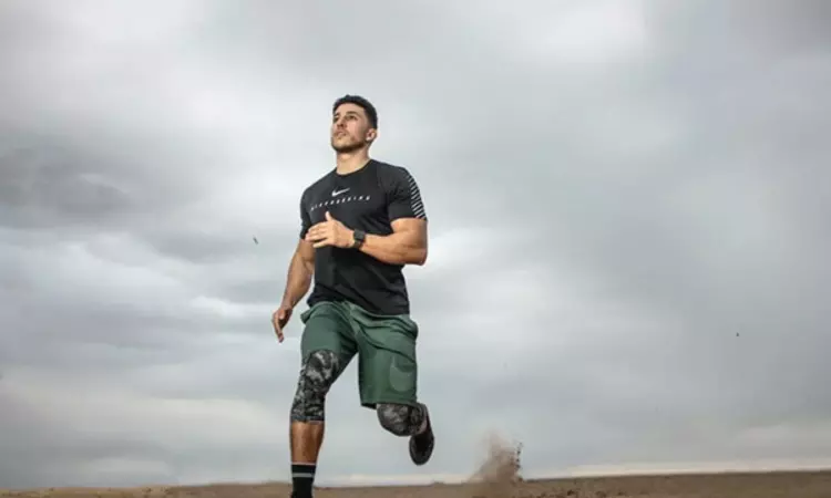 Short bursts of daily activity are associated with reduced cancer risk