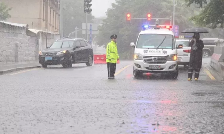 Typhoon Doksuri brings heavy rainfall to north China