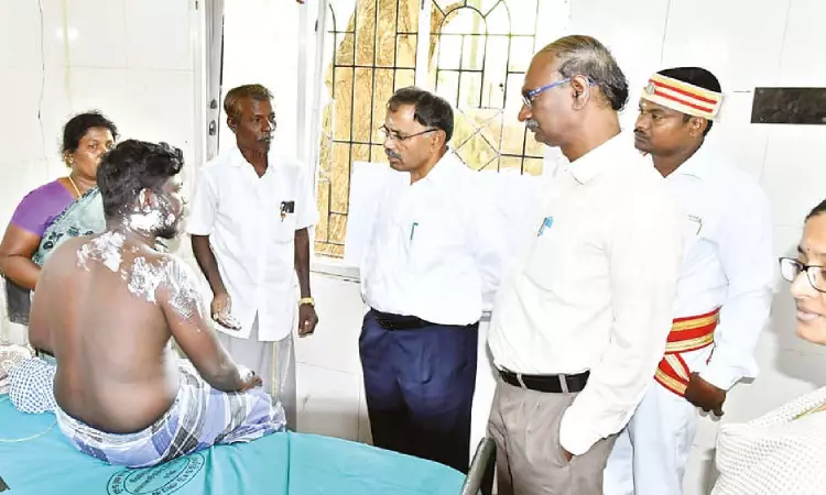 Collector meets fire accident victims