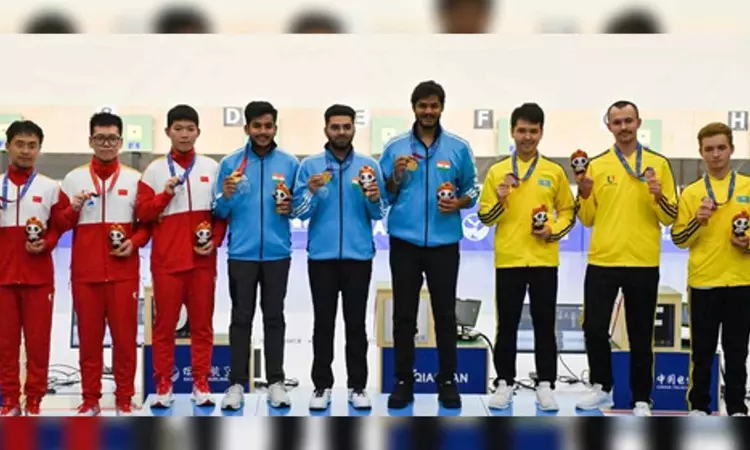India surpass world record to win mens 10m air rifle team gold