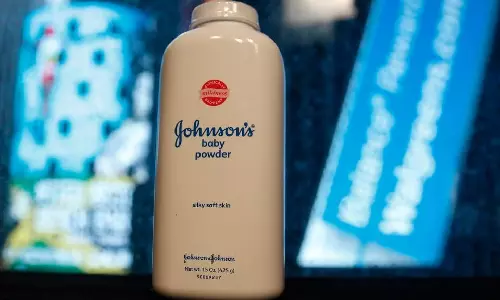 J&J shares on track for biggest daily drop in 3 years on talc setback
