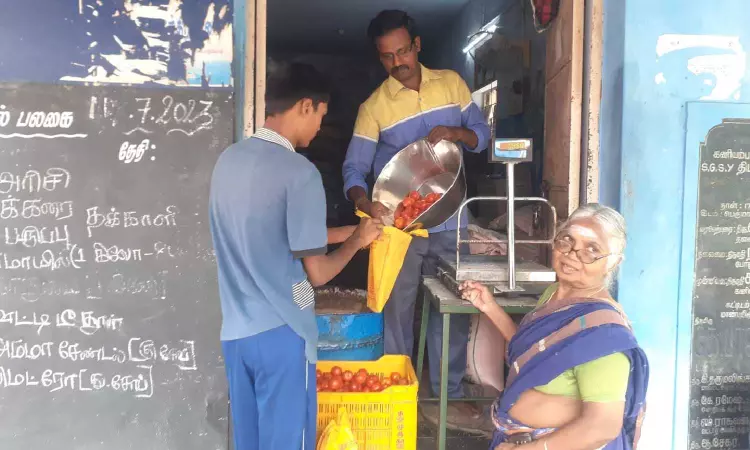 Govt to sell tomato at Rs 60/kg in 500 more ration shops