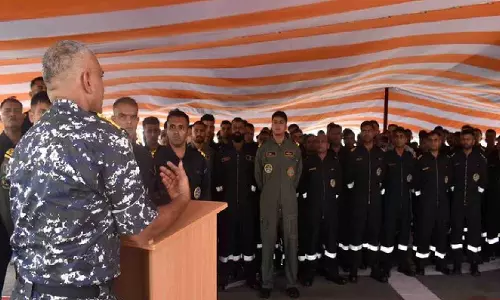 Oman: Indian Navy Chief interacts with INS Trinkand mission crew in Duqm