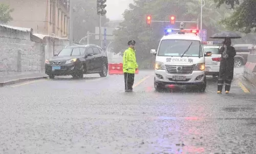 China renews alert for typhoon Khanun