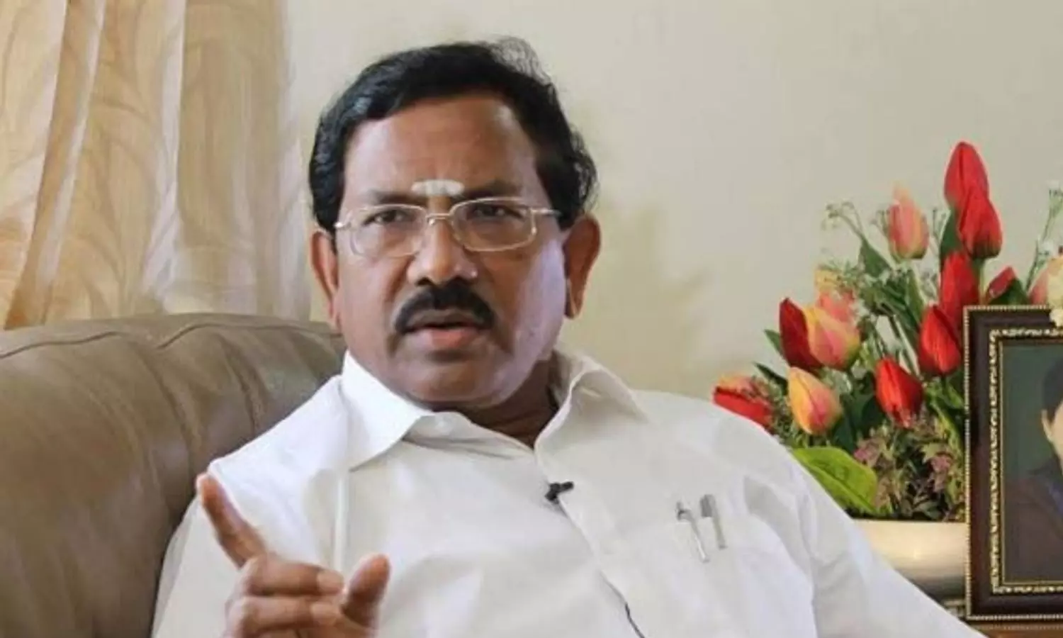 33 of 39 Keezhadi excavations in AIADMK regime, DMK doing sticker politics: Ex-minister