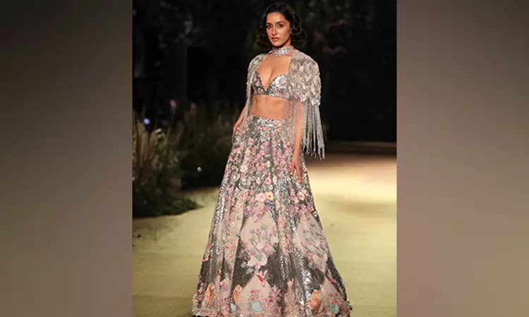 “I am a representation of artisans”: Shraddha on walking the ramp