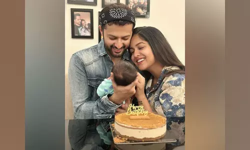 ...best father ever: Ishita showers love on hubby Vatsals bday