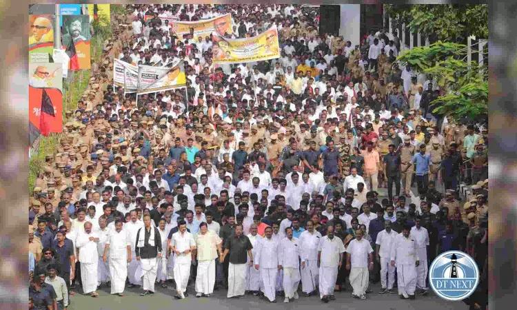 Karunanidhi death anniv: DMK begins peace march