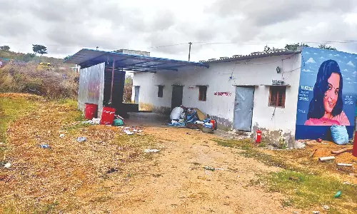 DRO, Tahsildar hurt in blast at K’giri cracker godown