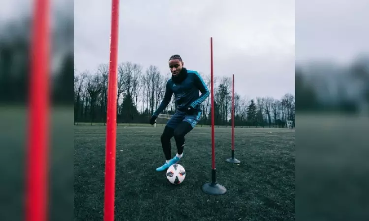 Chelsea suffers setback from Nkunku injury Chelsea suffers setback from Nkunku injury