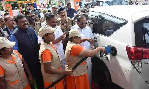 Petrol retail outlet managed by women prisoners opened near Chennai