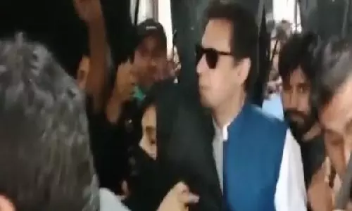Imran Khan meets wife for first time since his arrest