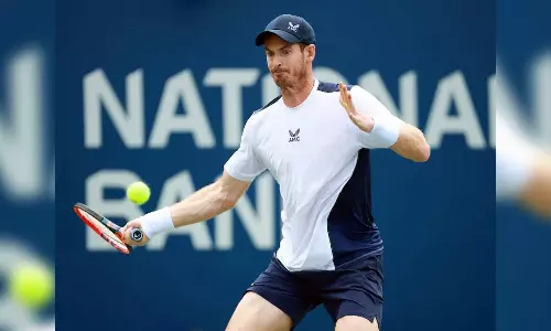 Andy Murray advances in Canada Masters