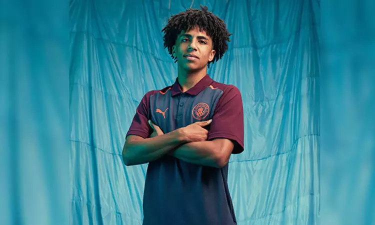 Rico Lewis signs five-year contract extension with Manchester City