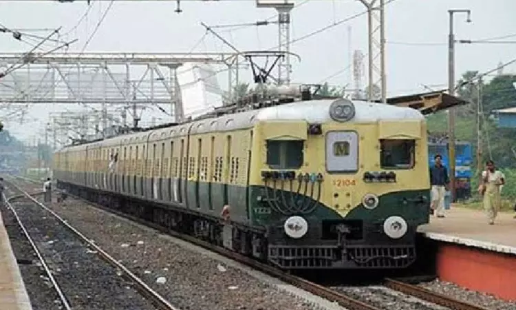 Passenger robbed in sub-urban train, Accused held in 48 hours