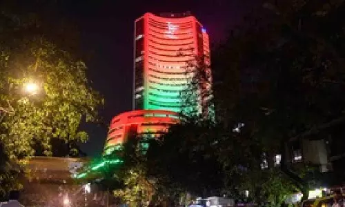 Markets extend gains on fag-end buying; Infosys, L&T shine